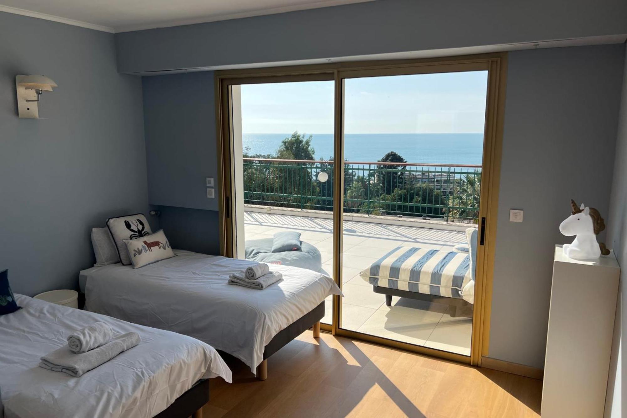 Luxury Penthouse Breathtaking Sea View 200m2 Terrace In The Center